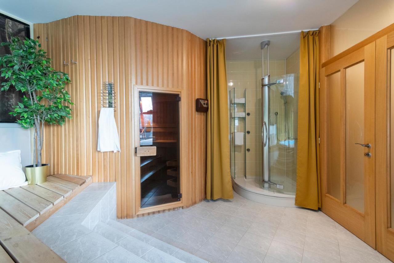 Unique Apartment With Private Pool, Cinema, Spa Prag Exterior foto