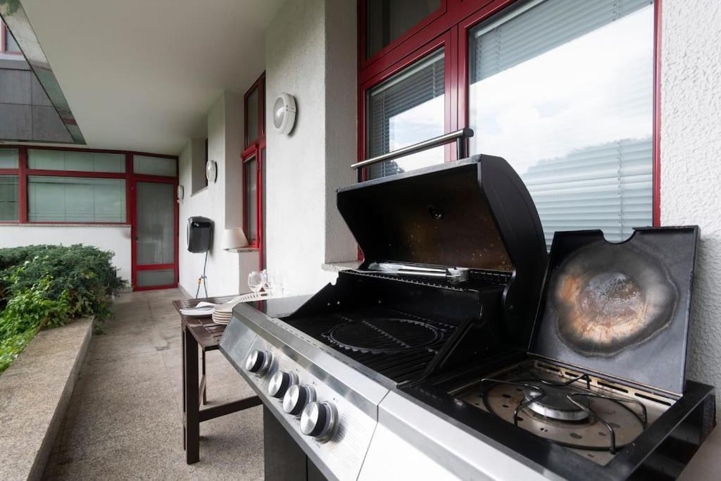 Unique Apartment With Private Pool, Cinema, Spa Prag Exterior foto