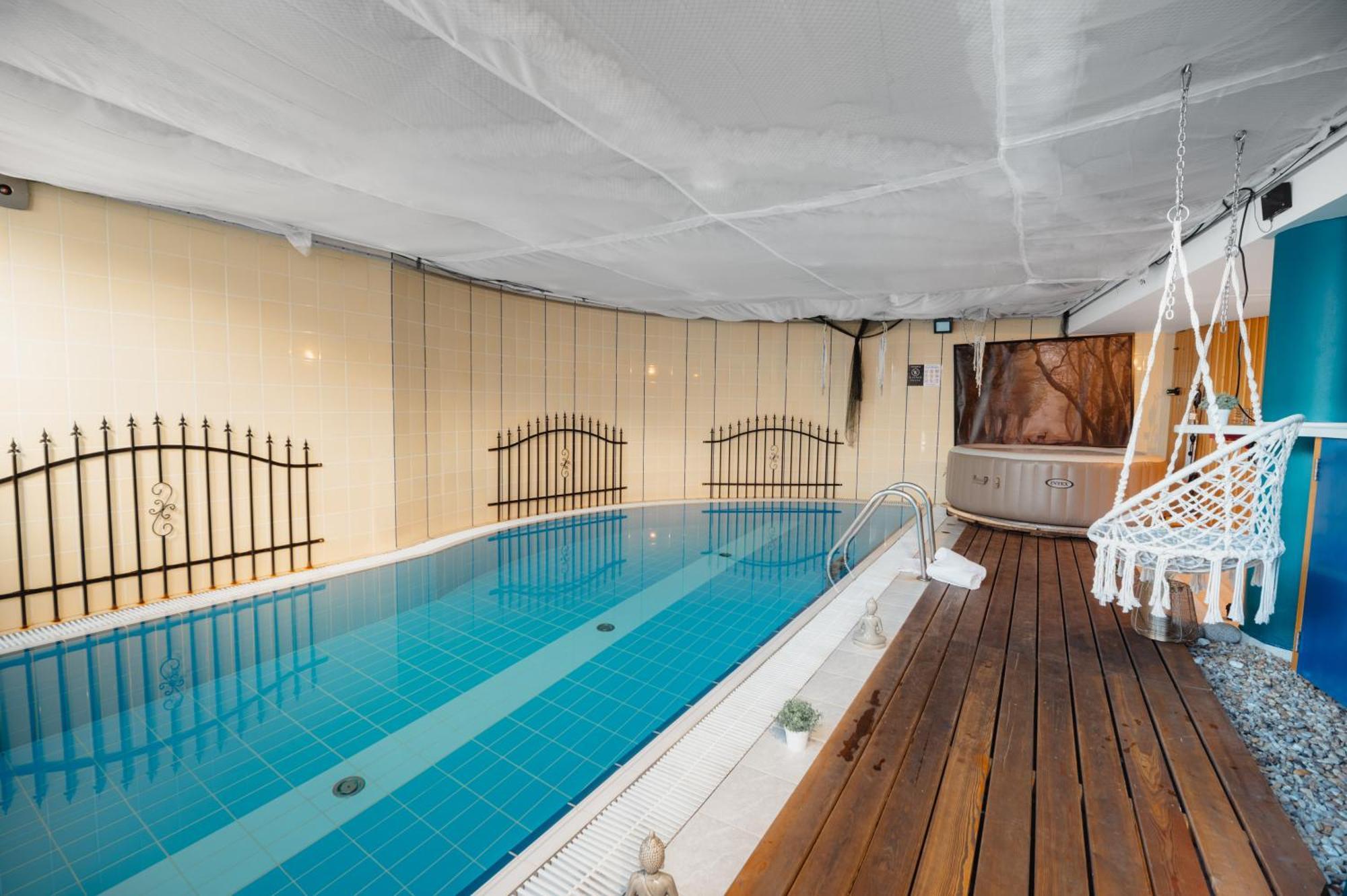 Unique Apartment With Private Pool, Cinema, Spa Prag Exterior foto